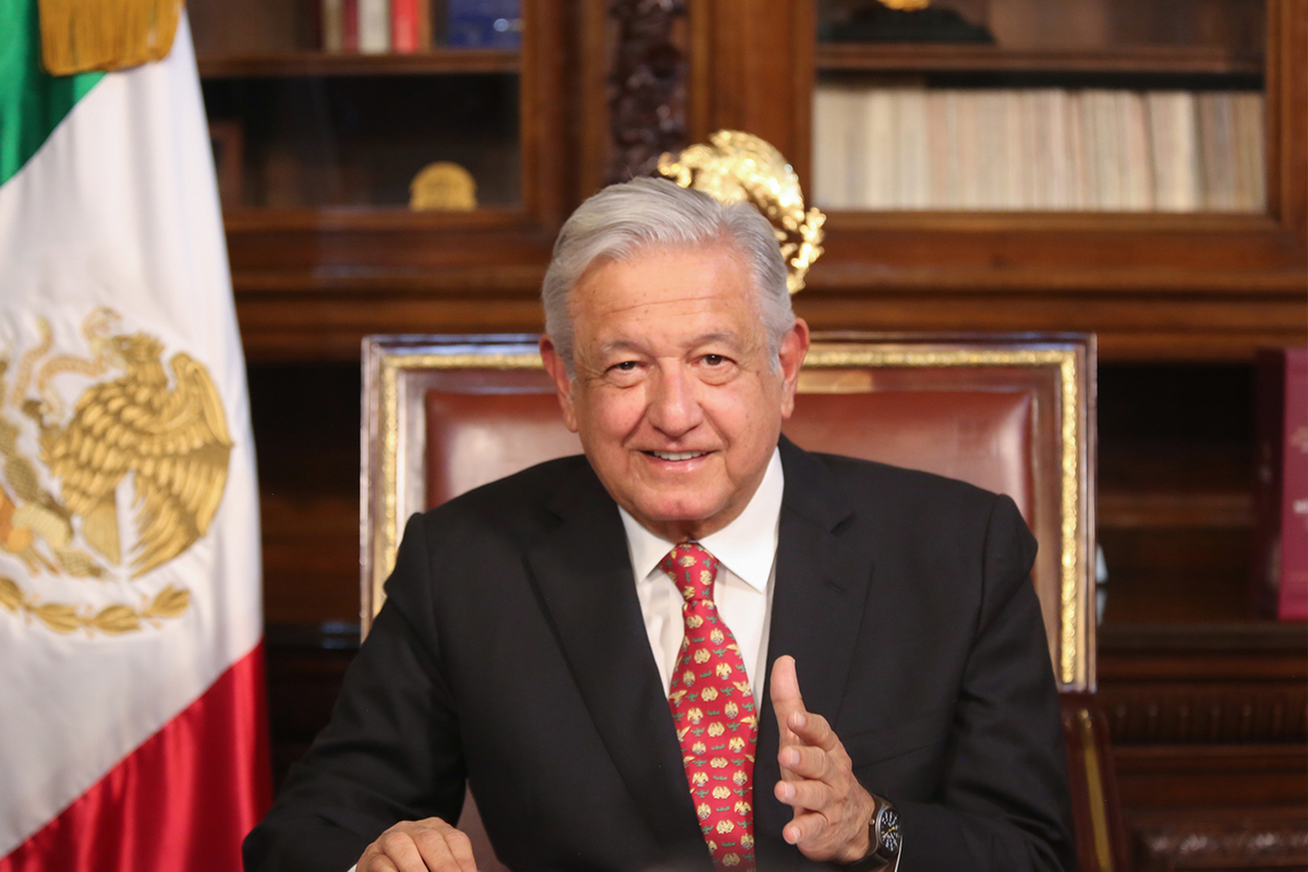 AMLO reconoce el amor de Jesús a los pobres y cita a Engels y Marx en mensaje de Viernes Santo