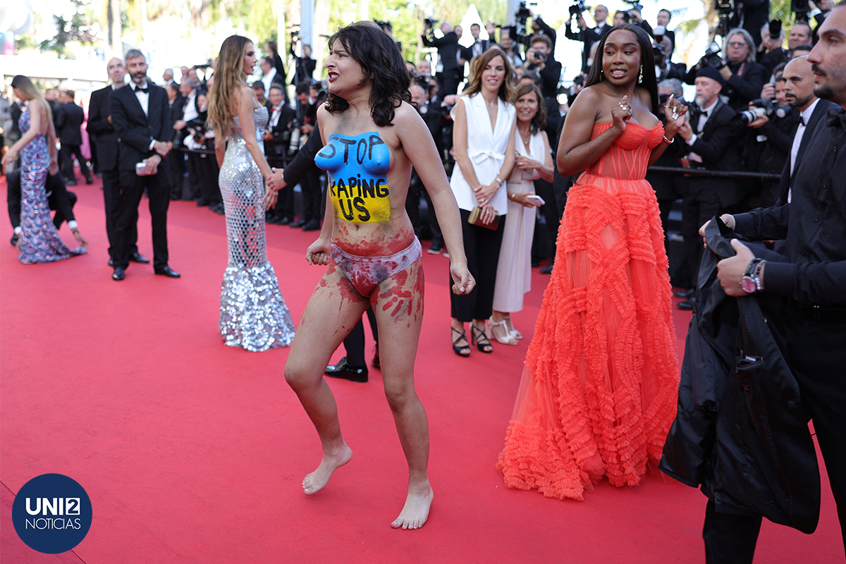 "Dejen de violarnos": Mujer critica abusos sexuales rusos en alfombra roja de Cannes